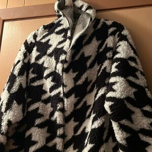 LulaRoe Teddy sweater jacket with pockets and hood